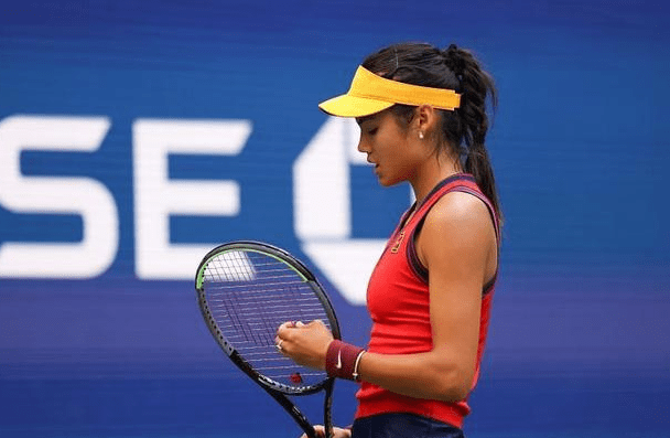 手的对决不 手的对决不