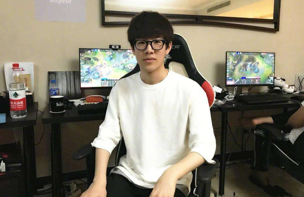 显著低于赛